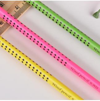 三角杆荧光漆圆点HB木杆铅笔